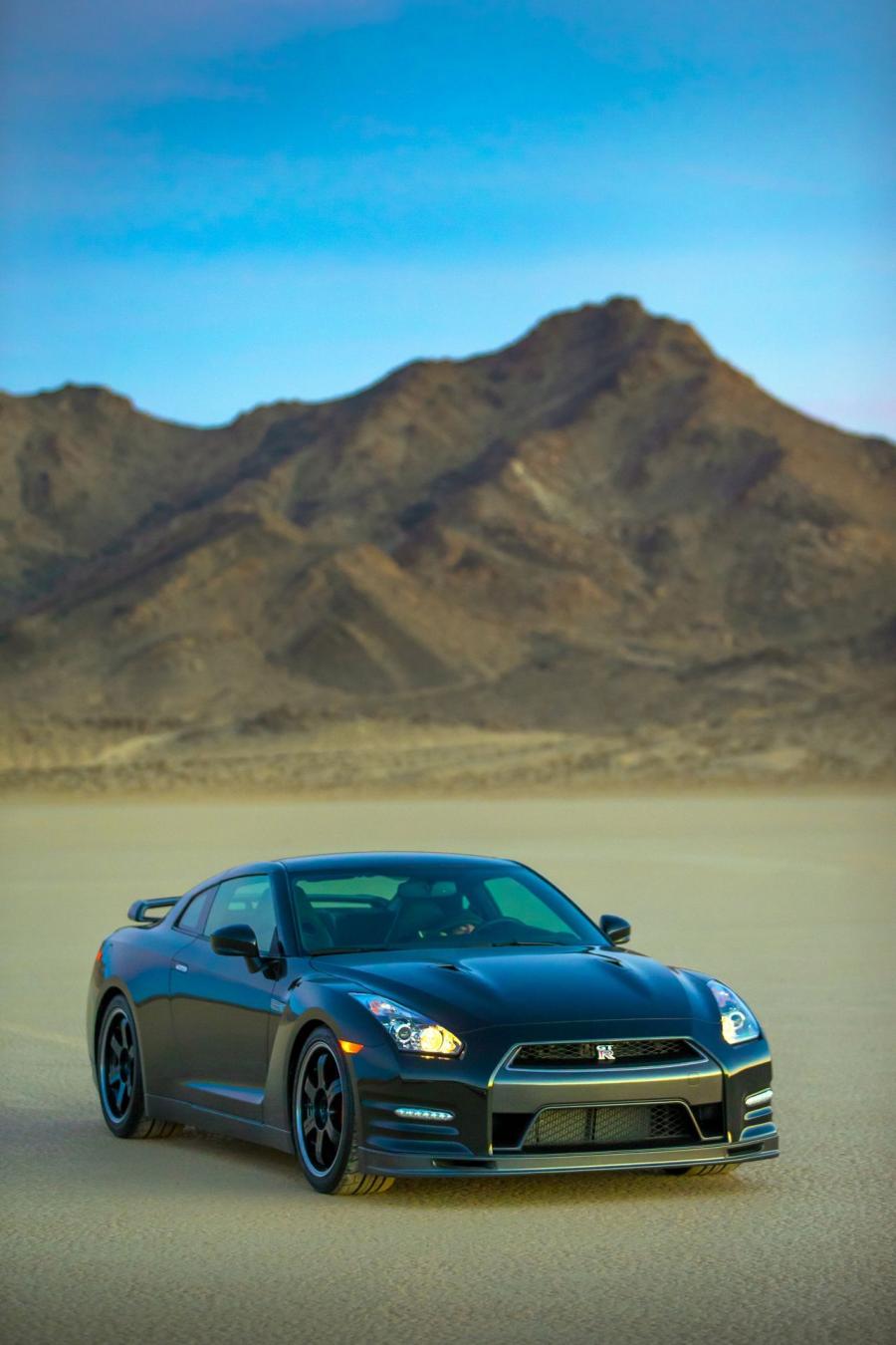  Nissan GT-R Track Edition 2014 года  (US) (фото 26 из 54)